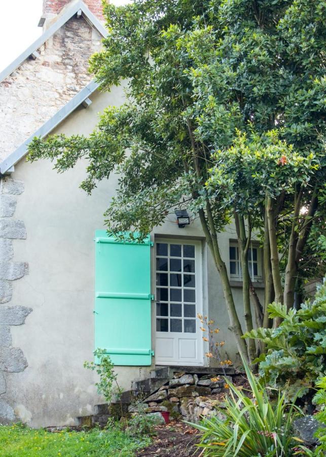 Une Suite Au Jardin Hyenville Екстериор снимка