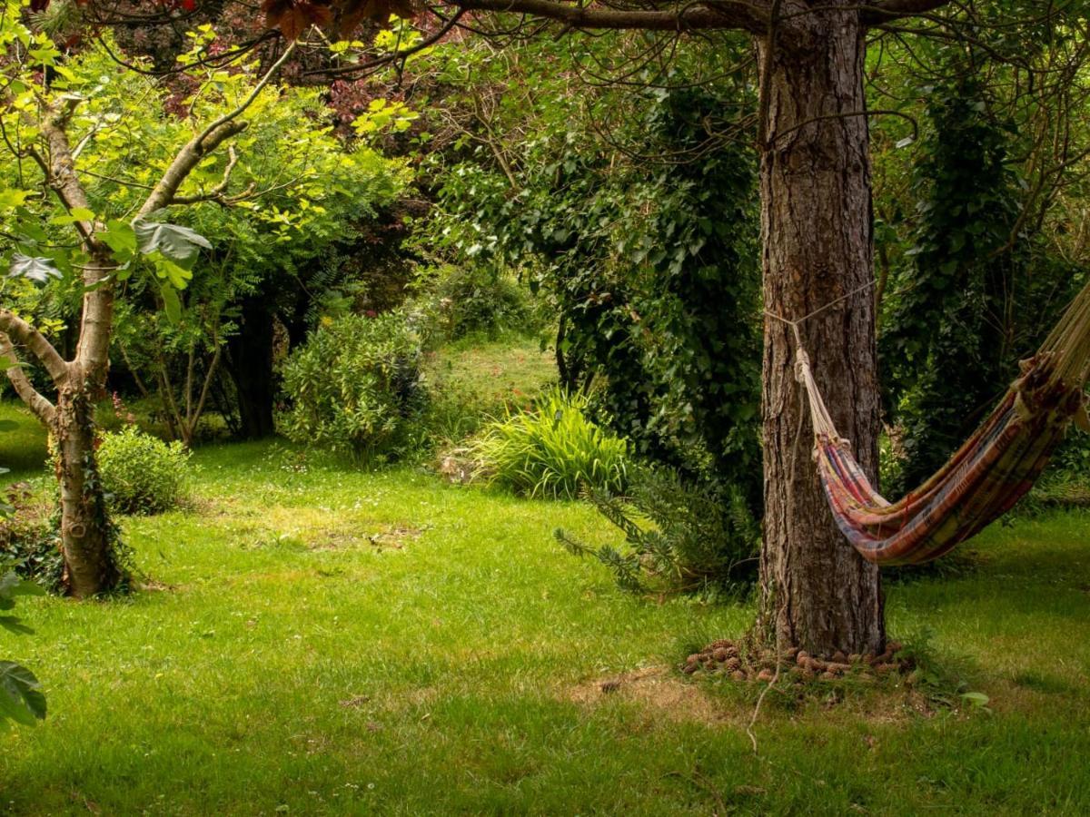 Une Suite Au Jardin Hyenville Екстериор снимка